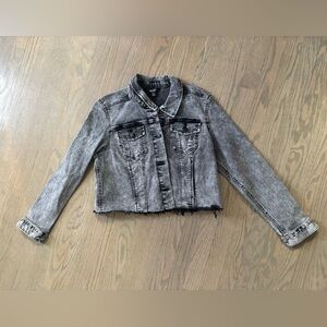 Simply Vera Vera Wang black gray acid wash denim jacket with a raw hem size m